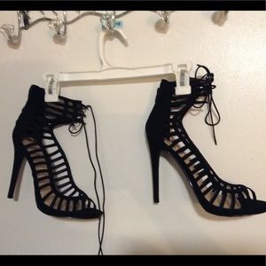 ❤️Sexy black lace up ankle pump